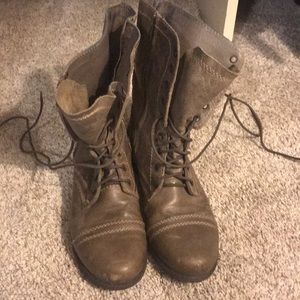 Steve Madden Boots
